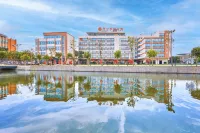海鷗島海心度假公寓（廣州番禺亞運城店） 文博園孔子學院附近的飯店