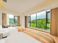 Pillow Creek Yalu Hotel (Huangguoshu Waterfall Scenic Area) Hotels in Zhenning