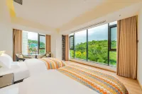 Pillow Creek Yalu Hotel (Huangguoshu Waterfall Scenic Area) Hotels in Zhenning Buyei and Miao Autonomous County