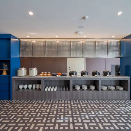 Super8 International Hotel (Goubangzi Station Central Road Branch, Beizhen, Jinzhou)