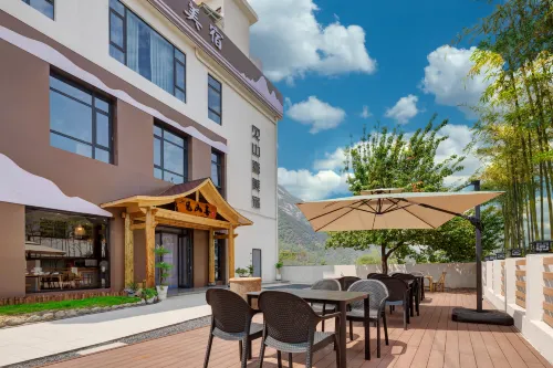 Jian Shan Xi Mei Su (Huashan Tourist Center Store) Hotel a Huayin