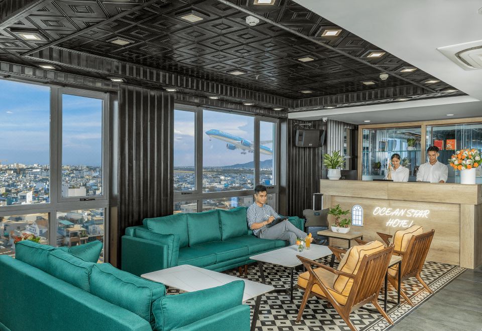 다낭 해변에 위치한 Ocean Star Da Nang Bay Hotel 외부 전경