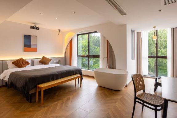 Slow Life Riverside B&B (Wuzhen Xizha Branch)