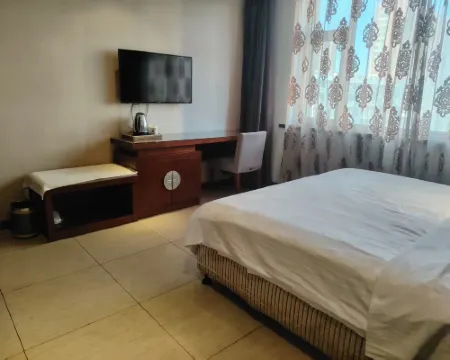 Rujia Huayi Hotel (Liaoyuan Dongfeng County Pedestrian Street Branch) Hotels in Dongfeng