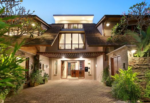 5. 푸리 사비나 베..