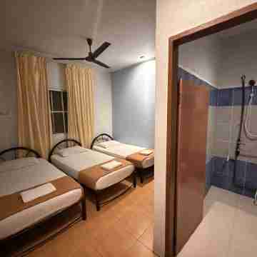 Rtms Guesthouse Semporna Rooms
