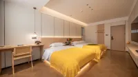 Jiuhuashan Yueting Lanshe Homestay (Tourist Service Center Branch)