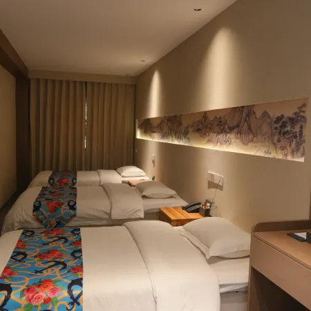 Danxia Gate Courtyard Hotel