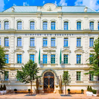 Kimpton BEM BUDAPEST by IHG Hotels near Kiraly Baths