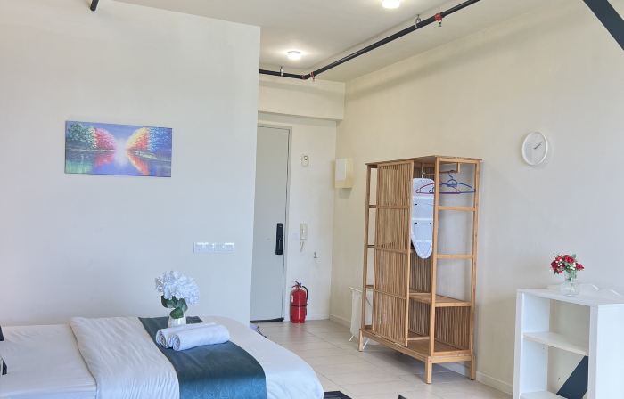 The Executive Lofts - Cyber City Suites