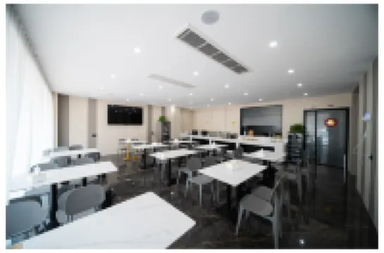 Aorui Xiyue Business Hotel (Laizhou Traditional Chinese Medicine Hospital)