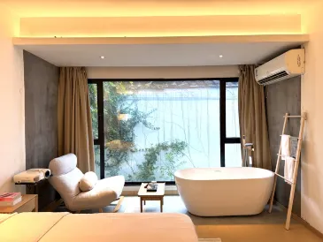 Lazy Life (Suzhou Pingjiang Road)