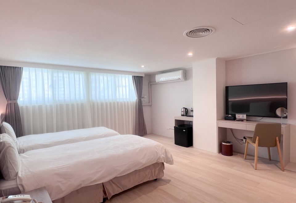 나가히로 호텔- 타이중 원신 객실