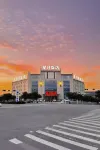 Xingyue Hotel (Zhongwei City Haiyuan County Bus Station) - parking