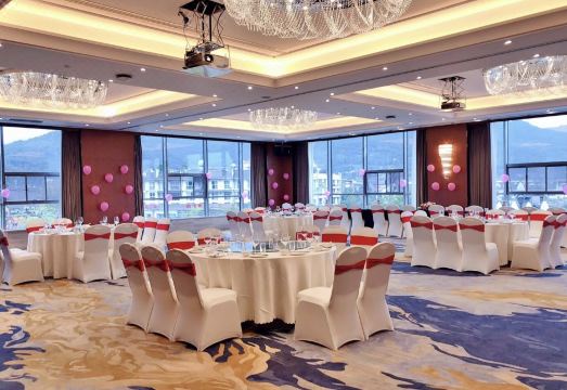 두장옌 호텔 전경