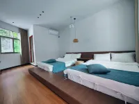 Qingyan Ancient Town Mountain Stream · Return Home Inn