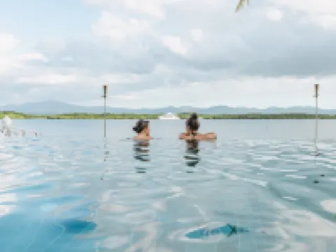 德納勞三重別墅 迪那橈島酒店