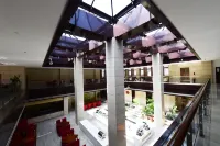 Licheng Ruixuan Hotel (Lingshi Xinjian East Street) Hotels in Lingshi