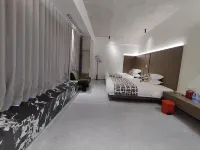 Young Elite Space Homestay (Dongbi Xiaohao Beach)