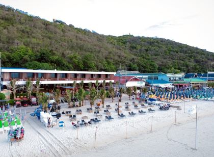 The Sky & Sea Koh Larn