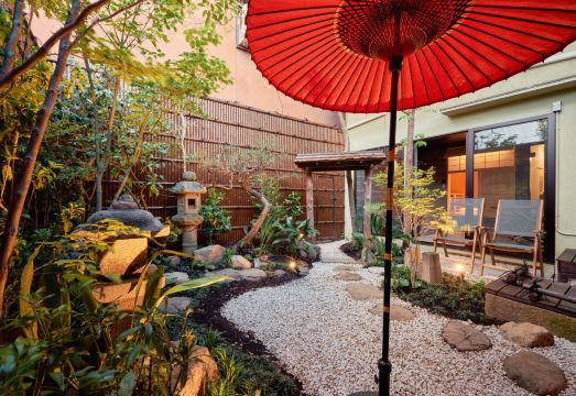 1. 콘자쿠-소 나라..