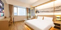 Gemstone Zhenbao · Pinyue Audio-visual Apartment (Shenyang Olympic Center) - Business Member Room (Double Bed) (Fridge)