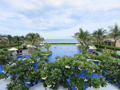 OCEAN BREEZE VILLA CAM RANH