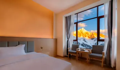 Lanyin | Moonlight in Shangri La's Heart | Oxygen Supply Resort Hotel (Songzanlin Temple Branch) Các khách sạn ở Songzanlin Temple Scenic Area