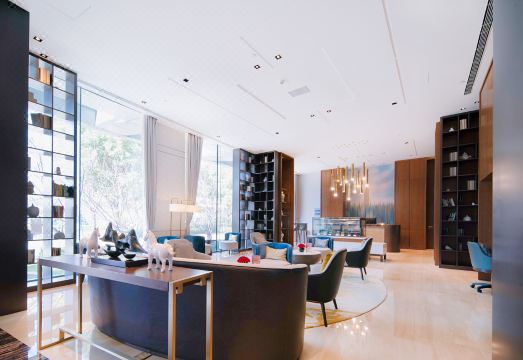 루자주이 슈프림 타워 깔끔한 객실 전경