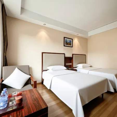 Fall In Love With Nujiang Grand Canyon Hotel