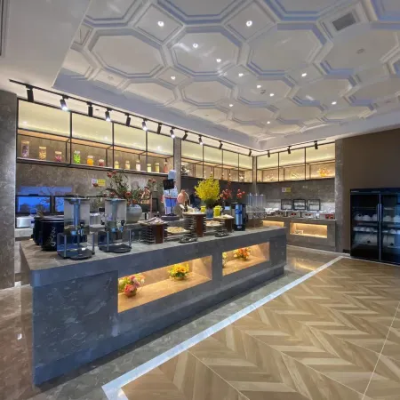 Vienna International Hotel (Changning Yizhongxin Plaza)