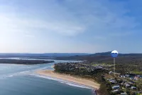 Sandpipers Retreat - parking