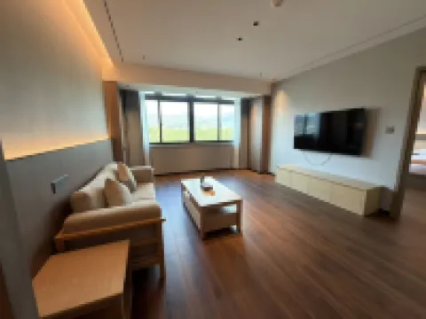 Pan'an Hongting University Hotel Hotels in Pan'an