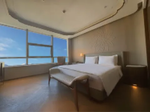 Wanda Realm Urumqi Hotels near Xinjiang International Convention and Exhibition Center