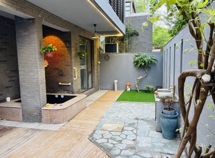 Gu'an Man Shiguang Nuanquan Homestay