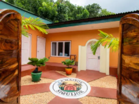 La Maison - Siquijor 聖胡安酒店