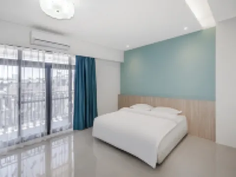Spring Rain Hostel Meishan Park周辺のホテル