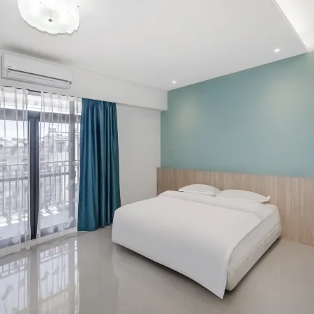 Spring Rain Hostel