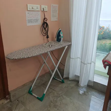 Fully Furnished Ish, Atithya Homestay with Various Amenities in Lucknow, India