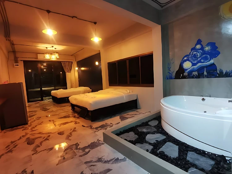 รูปภาพของมังกี้ อาร์ต