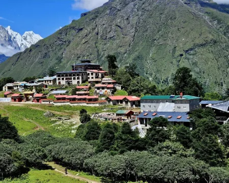 The Himalayan Tyangboche Hotels in Solukhumbu