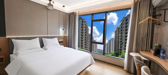 โรงแรมอัจฉริยะอี้จู โรงแรมในกงชิงเฉิง