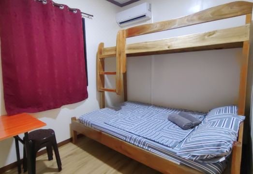 Summer Wind Pension House El Nido