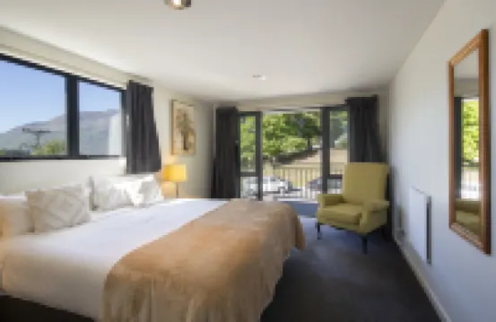 Prime Location | 3 bedroom home | Unlimited WIFI