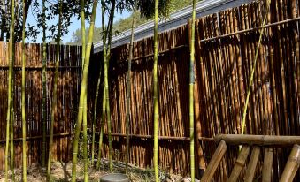 Silent Mountain Residence