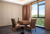 HENTIQUE HOTEL TAICANG