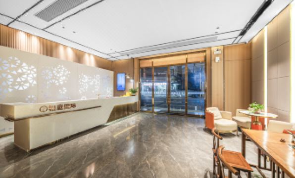 Boting International Hotel (Chaonan Xiashan Food Street)