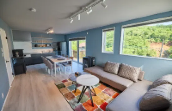 Adult villa with sauna, BBQ & fire pit, Mt. Fuji & lake view — COCO VILLA YAMANAKAKO