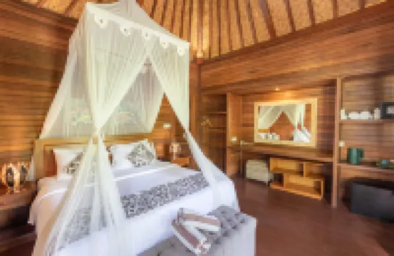 Sunset Cave Villas Lembongan Hotels near تاماريند بيتش