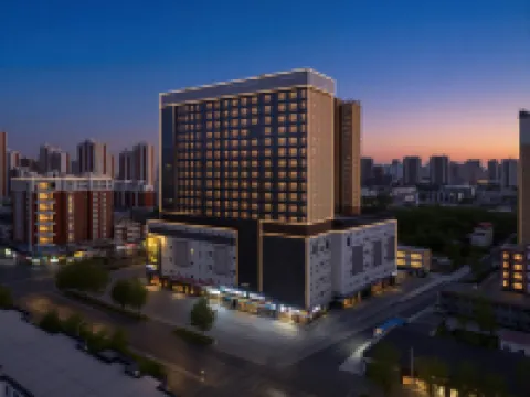 Ye Yuchen E-sports Movie Hotel (DingZhou Railway Station)